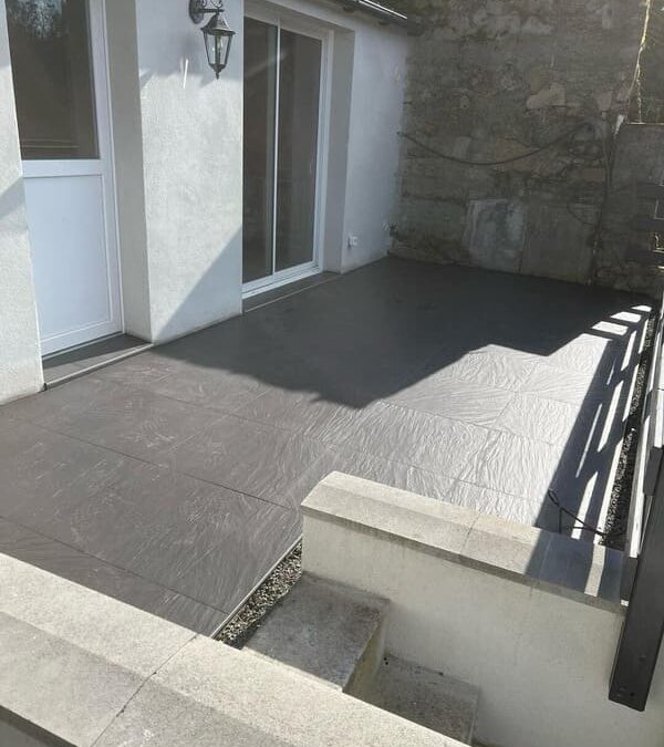 Pose de carrelage extérieur