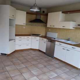 Cuisine avant rénovation à Cholet
