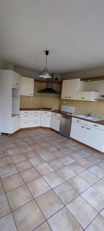 Cuisine avant rénovation à Cholet