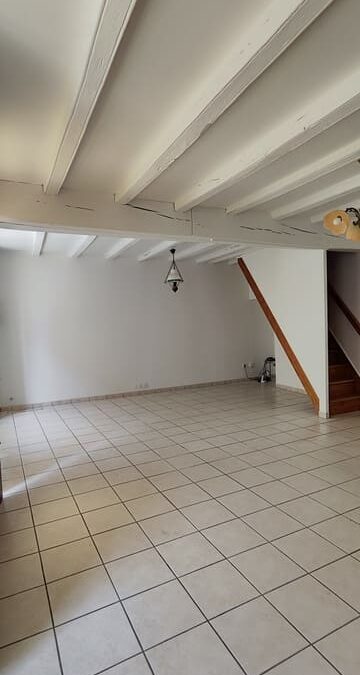 Travaux de rafraichissement d&rsquo;une pièce de vie.